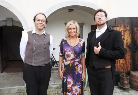 Slika_Scenarij in režija delo Mojce Pačnik 